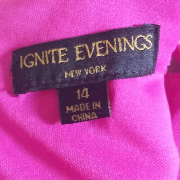 Ignite Evenings Volup Fuschia Plunging Neckline Side Cut-out Maxi Evening Gown - Picture 8 of 9